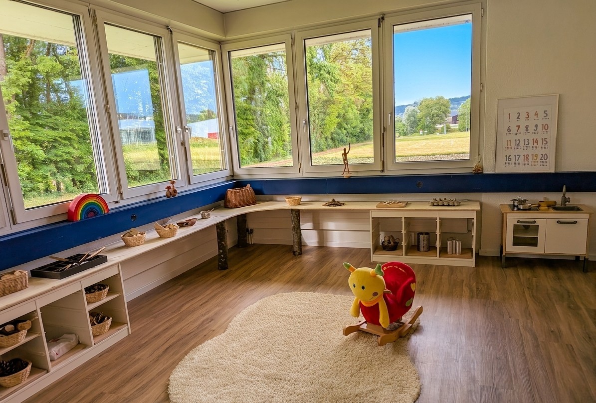 Naturwissenschaftlicher Experimentierbereich der KiTa Aufgepasst – kreativer Bereich für Kinder.