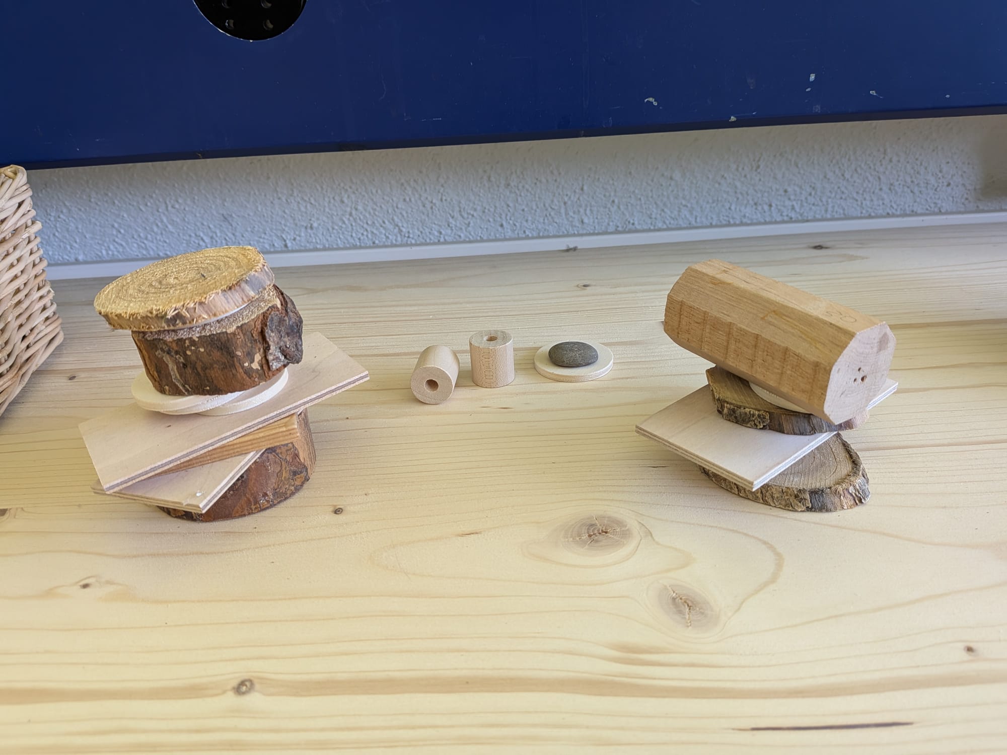 Kreatives Bauen mit Naturmaterial